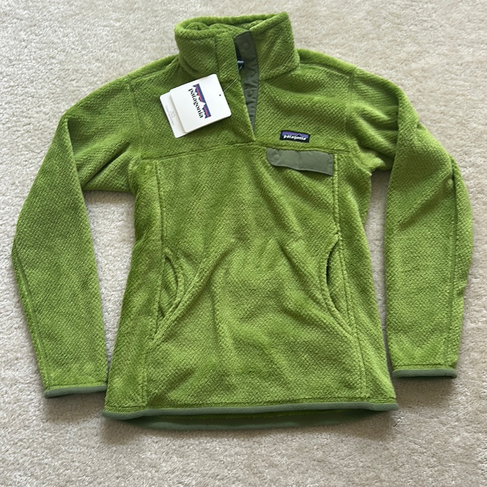 NWT! Patagonia Womens Re-Tool Snap-T Pullover Supply Green XS